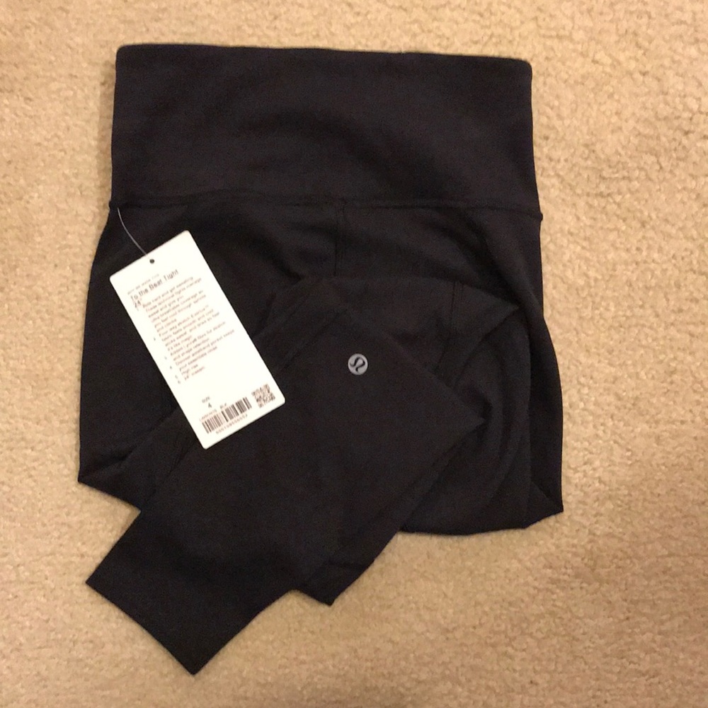 Lululemon to the beat 24” tight